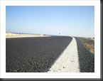 Schwarzer Asphalt